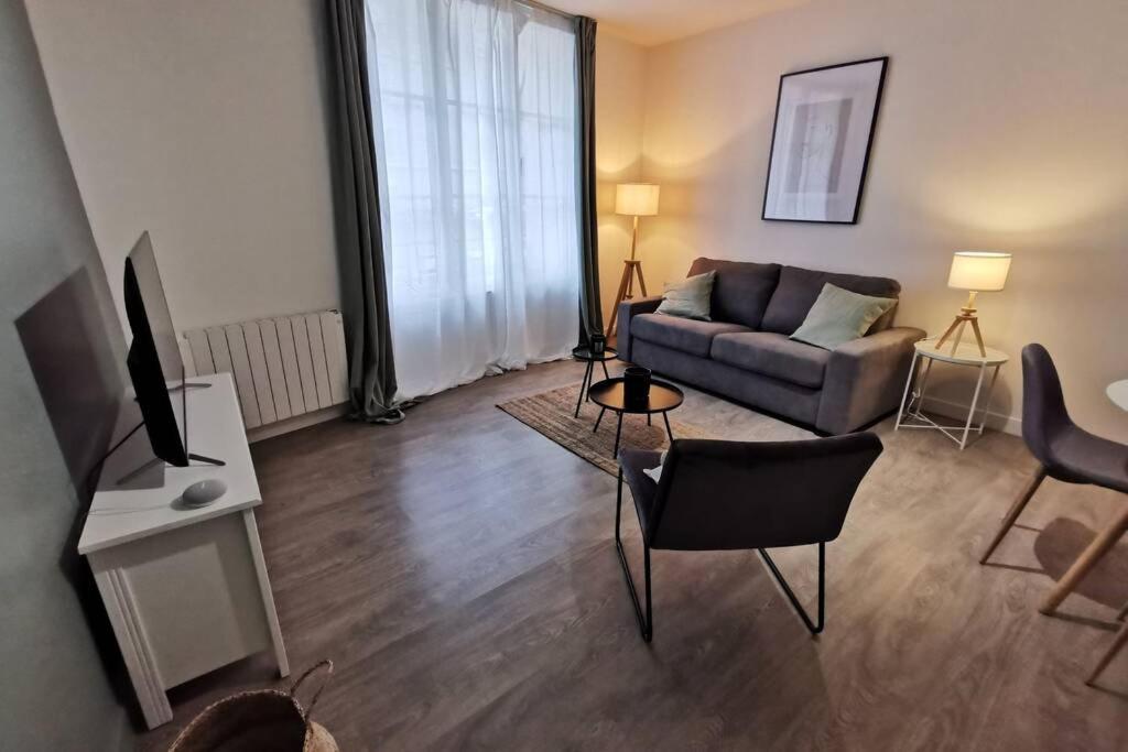 Appartement F2 Cosy Proche De L'Hyper Centre Caen Bagian luar foto
